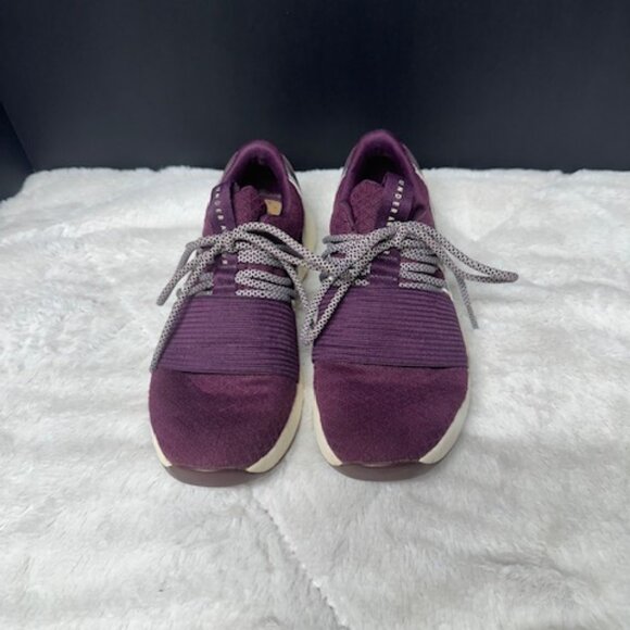 Under Armour Breathe Woman's Size 7 - Picture 10 of 10